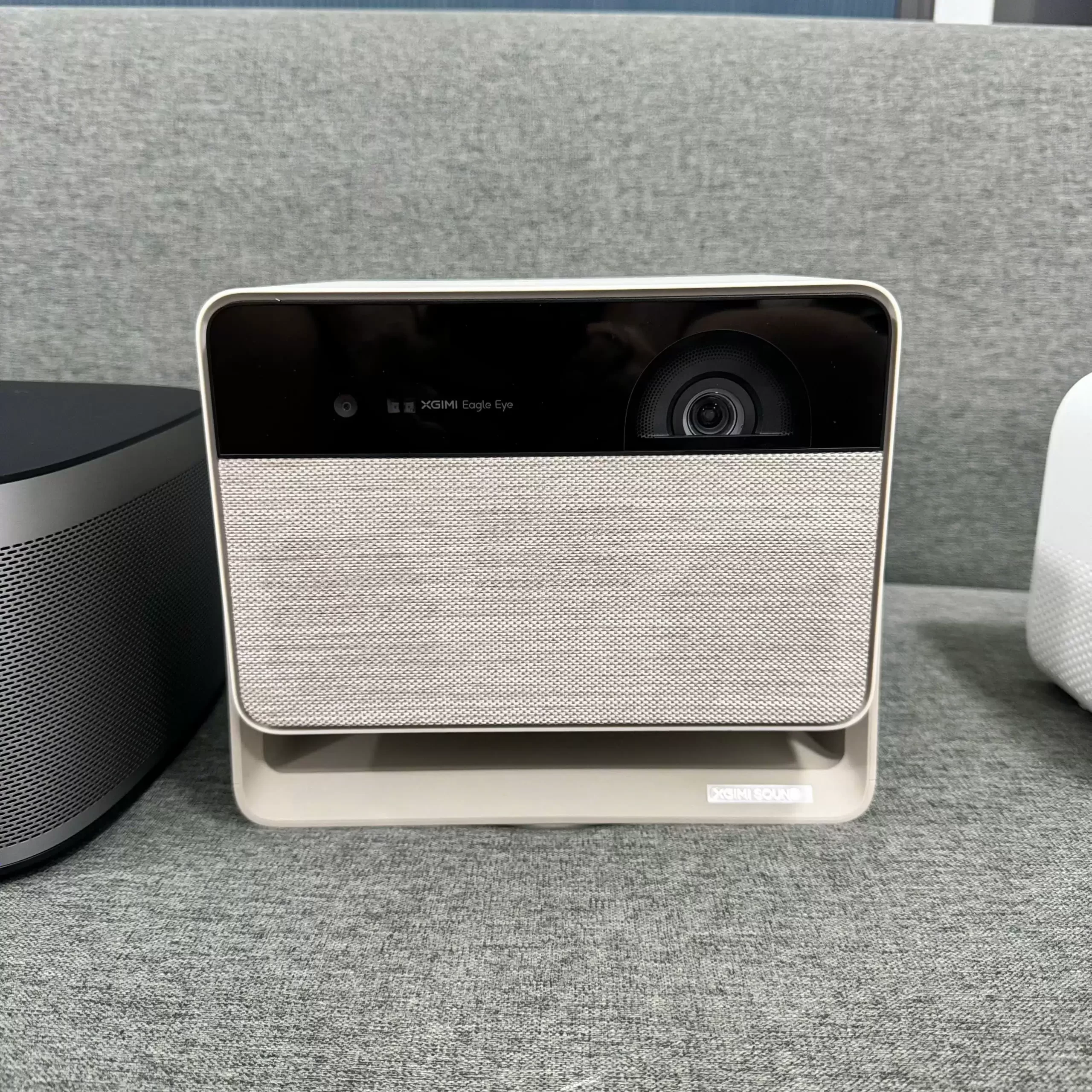 Máy chiếu LED – Máy Chiếu Chính Hãng – Giá Tốt | Giao Hàng Toàn Quốc