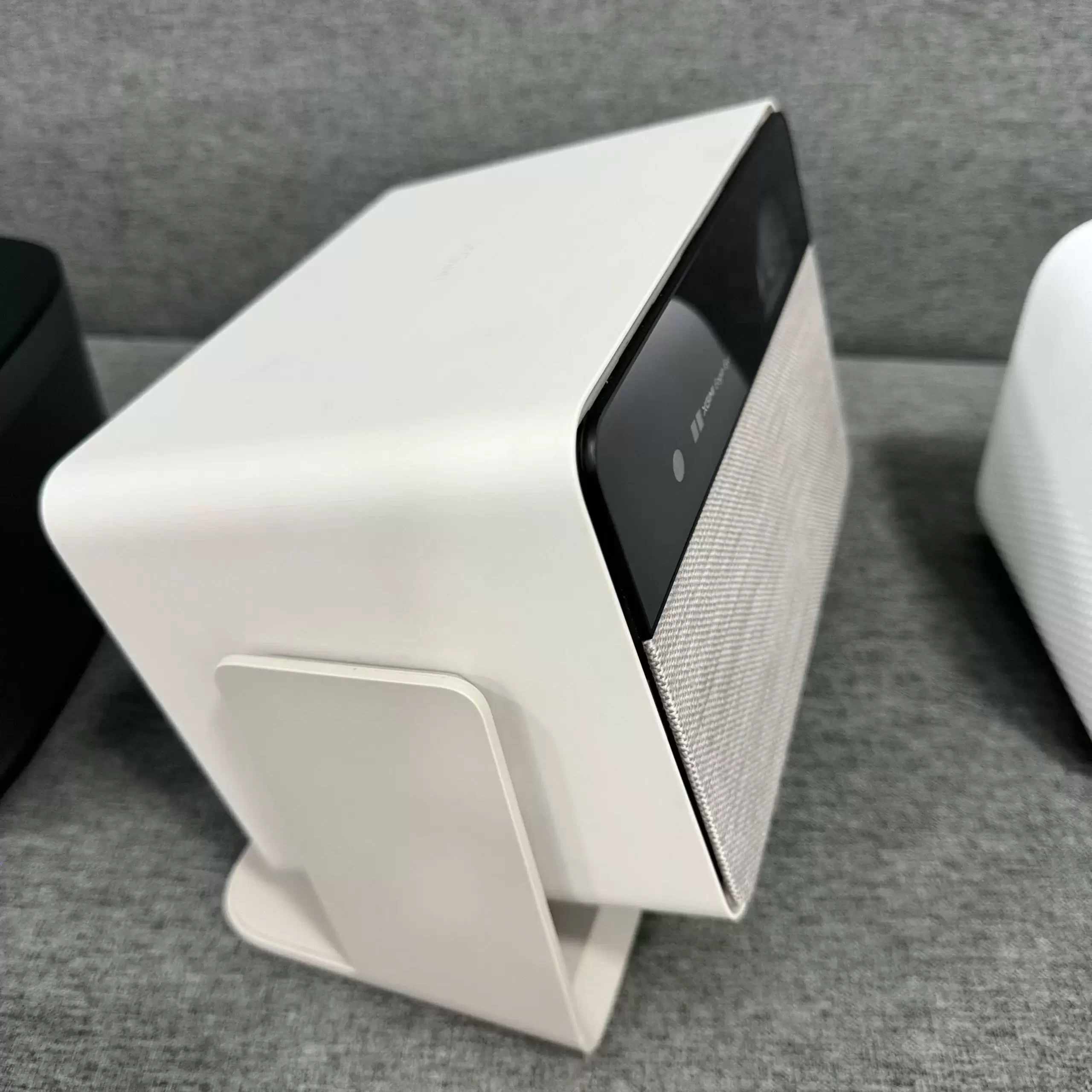 Máy chiếu LED – Máy Chiếu Chính Hãng – Giá Tốt | Giao Hàng Toàn Quốc