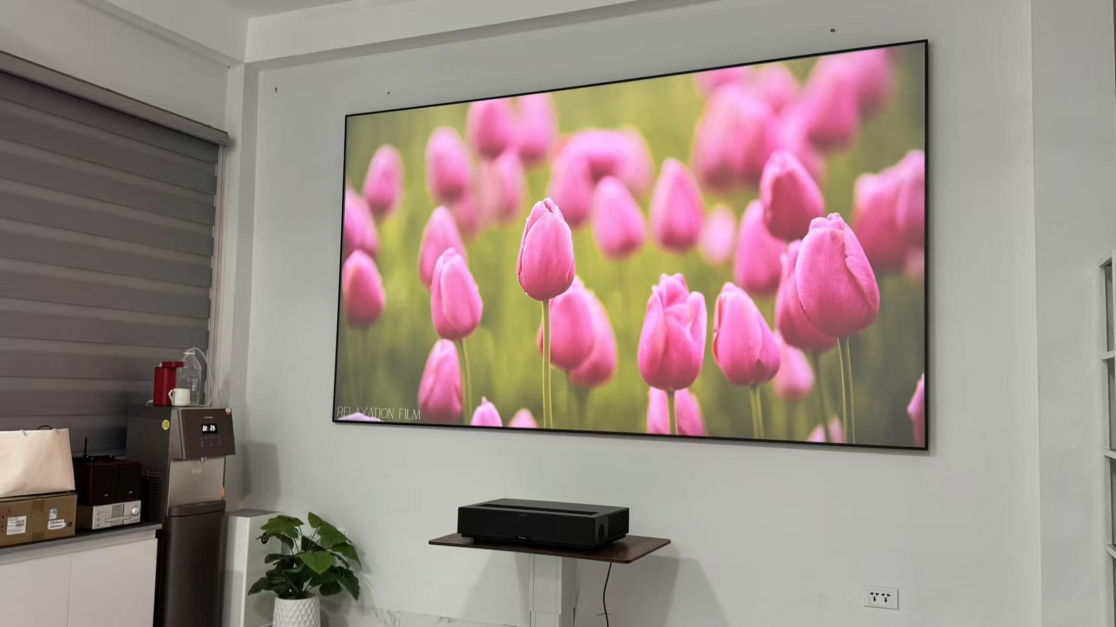 Máy chiếu LED – Máy Chiếu Chính Hãng – Giá Tốt | Giao Hàng Toàn Quốc